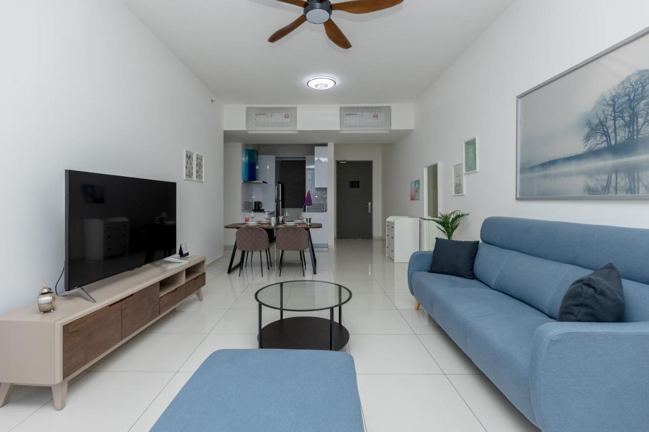 Beacon Executive Suite Penang George Town Exterior photo