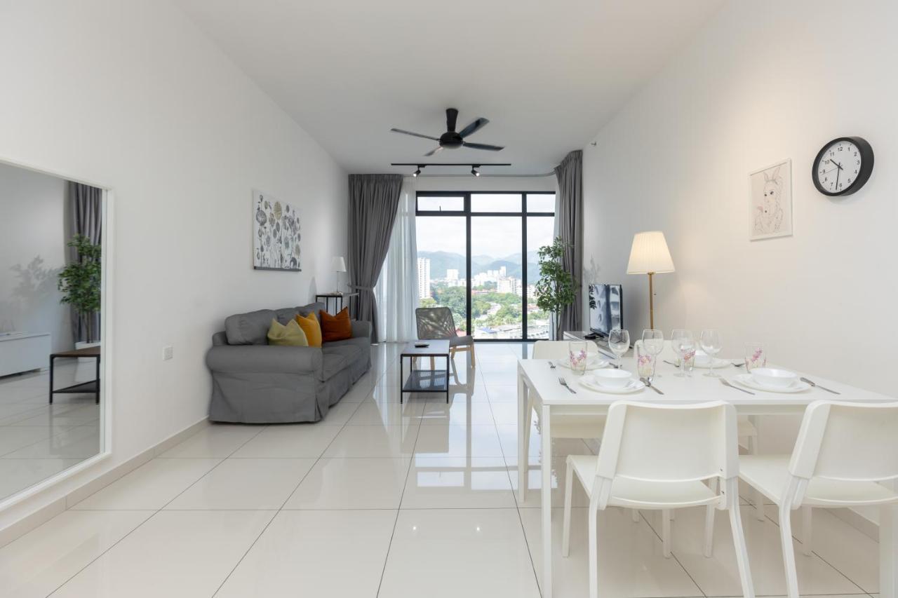 Beacon Executive Suite Penang George Town Exterior photo
